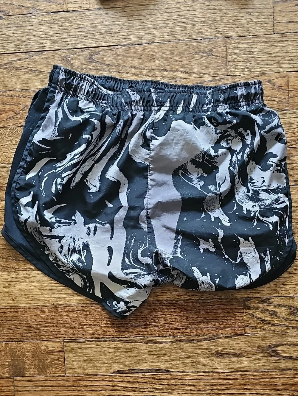 Nike Dri-fit Running Short w/panty Small